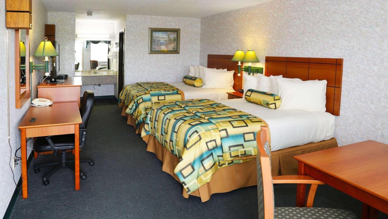 Magnuson Howell/brighton Motel Howell